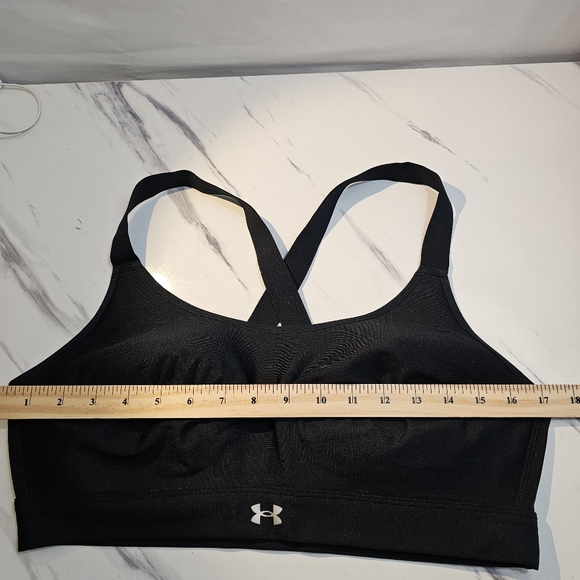 Under Armour Sports Black Bra Racer Back Adjustable Straps Style 1372559 Womens - Picture 5 of 12